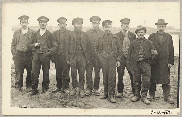 Ni russiske krigsfanger nær Assens