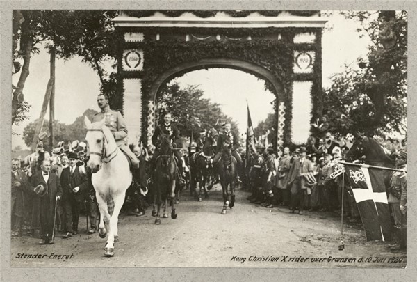 Kong Christian 10 rider over Grænsen d. 10 Juli 1920