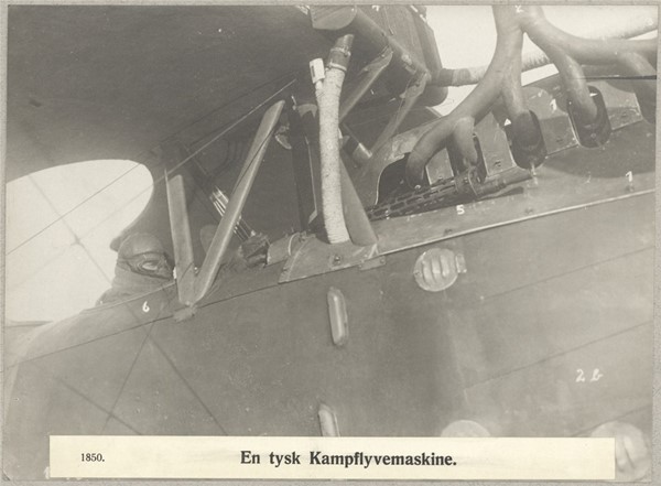 1850. En tysk Kampflyvemaskine.
