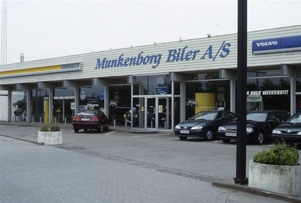 Vejlevej, Munkenborg Biler